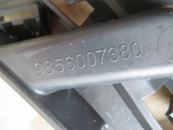 Frontlinker Stoßstangengleiter OEM 9856007380 für Peugeot Rifter image 10