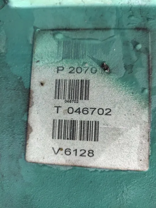 Cárter de aceite motor Volvo FH 12/13 OEM 1234567 image 3