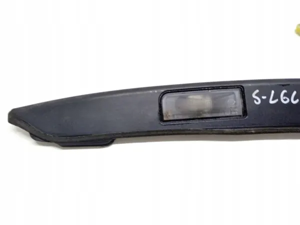 Feu de plaque Subaru Legacy OEM A046037 image 4