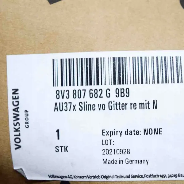 Rejilla de Parachoques Derecho Audi A3 (8V1, 8VK) 2017 OEM 8V3807682G9B9 image 7