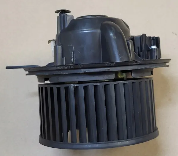 Ventilador de aquecimento VW Jetta III Golf V OE image 8