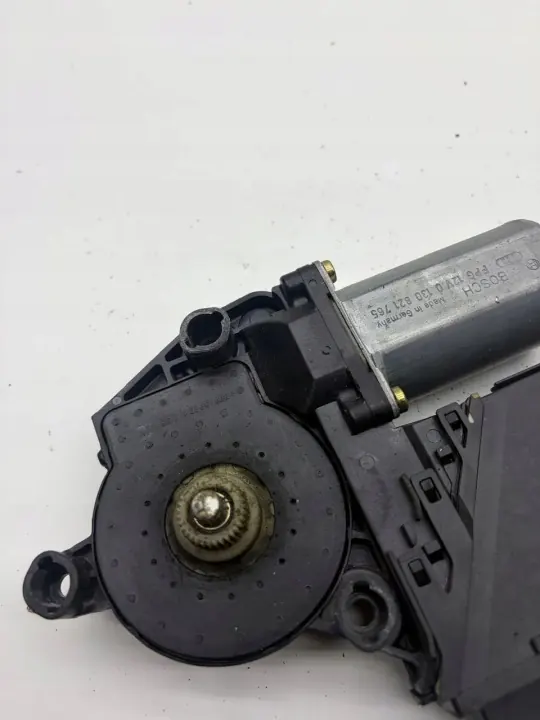 Régulateur de vitre OEM 3D1959792B Avant droit Touareg image 5