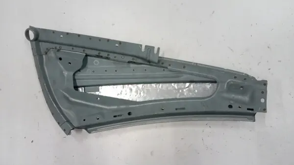 Katonpilaritiiviste OEM A1717940128 vasen taka Mercedes image 3
