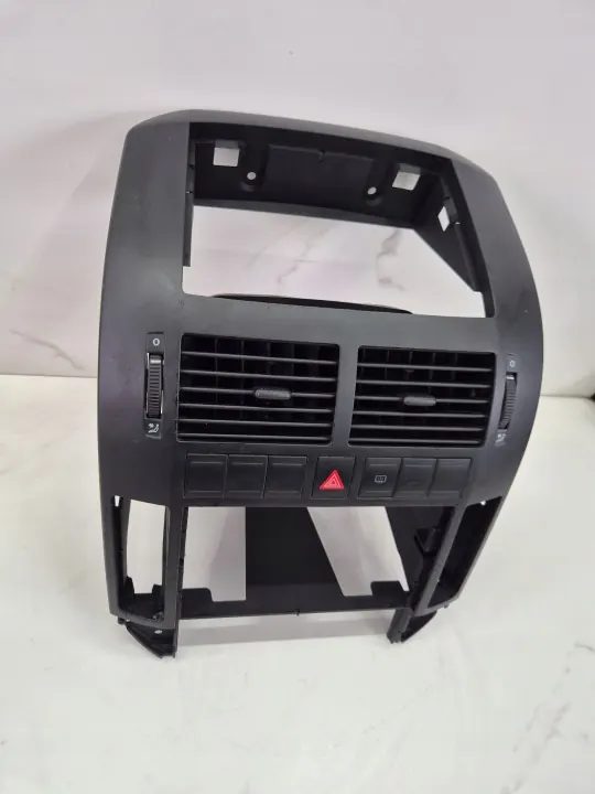 Grille de ventilation centrale console VW Polo IV 9N 6Q0858069S image 3