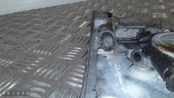 Suzuki Grand Vitara ikkunan säädin OEM AM-501425 image 4