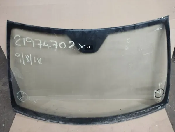 Mercedes-Benz C W203 2004 Frontscheibe OEM AMD136530 image 2