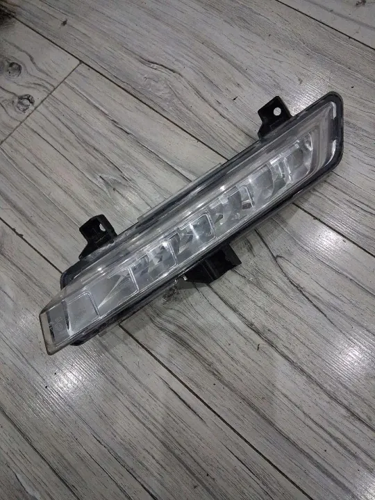 Luz DRL LED Esquerda OEM 266051034R Renault Clio IV image 2