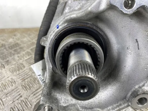 Redutor de caixa Ford Kuga MK3 OEM LX67-7L486-DH image 10