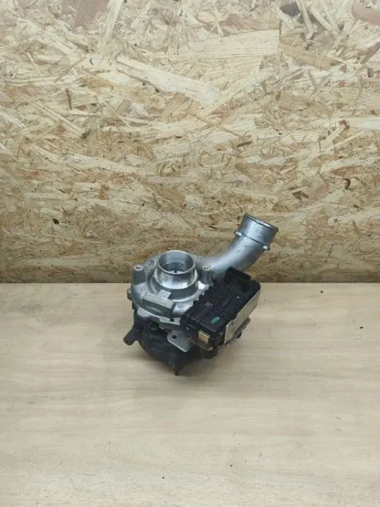 Turbo d'occasion OEM 059145721B pour Audi A4 2.7L image 2