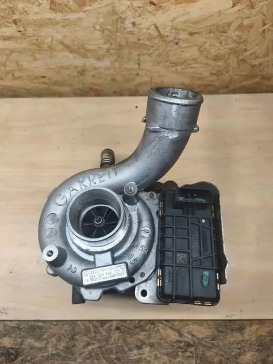 Turbo d'occasion OEM 059145721B pour Audi A4 2.7L image 6