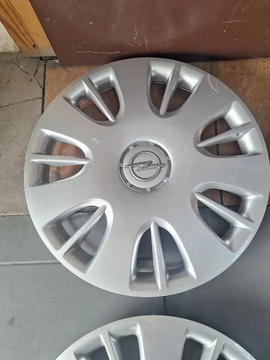 Opel Corsa D 15" Radkappen image 5