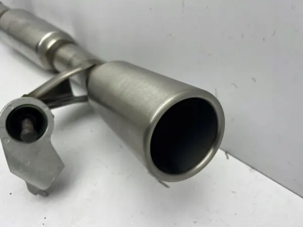 MB3G-5K214-DCM Uitlaatdemper voor Ford Ranger Raptor image 3