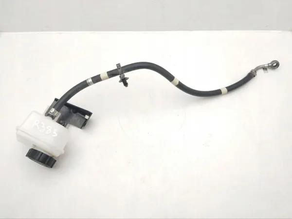 Depósito de fluido de freio OEM 228865 Maserati MC20 image 2