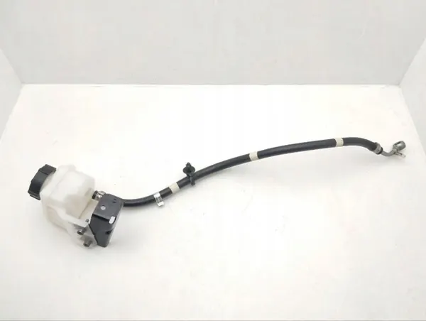 Depósito de fluido de freio OEM 228865 Maserati MC20 image 3