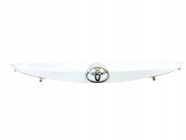 Toyota Auris II Kofferbakklep Afwerking OEM 76811-02790 image 2