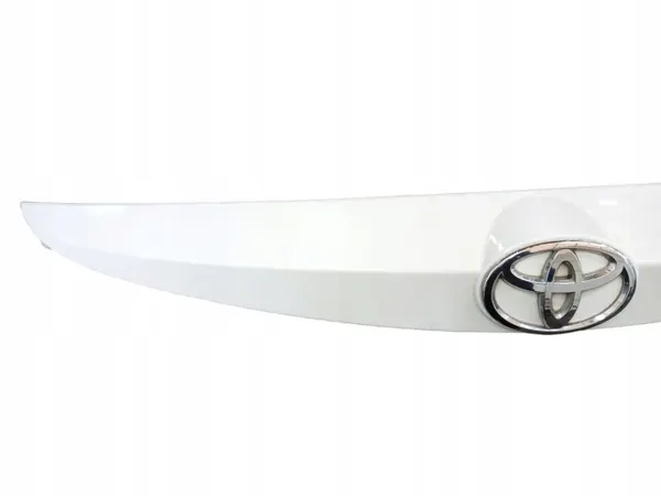Toyota Auris II Kofferbakklep Afwerking OEM 76811-02790 image 4