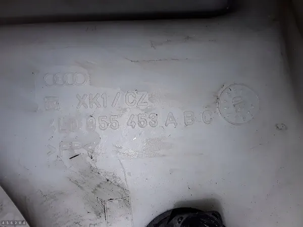AUDI Q7 4L Pesunesteen säiliö 4L0955463 image 6