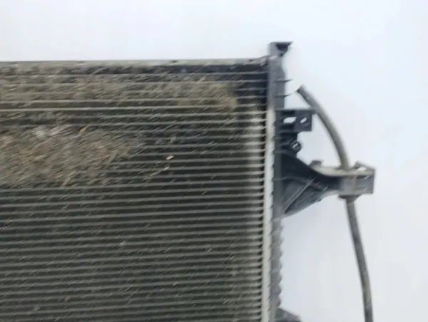 Radiateur d'eau Volvo XC90 2005 OEM AMD134878 image 5