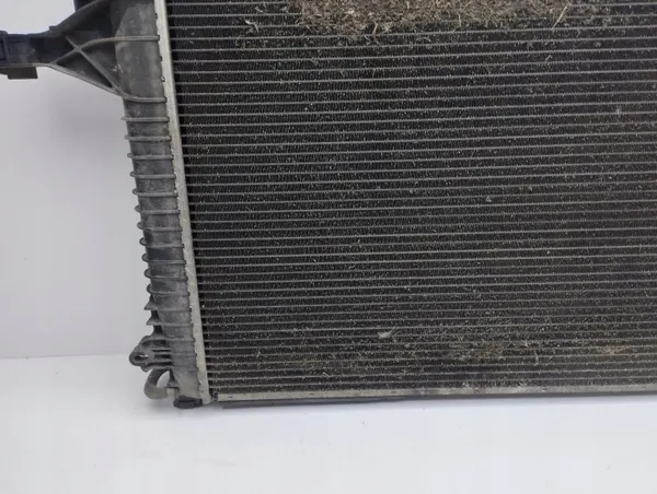 Radiateur d'eau Volvo XC90 2005 OEM AMD134878 image 8