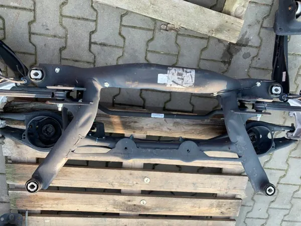 AUDI Q3 83A Hinterachsfederung Kit - OEM Gebraucht image 5