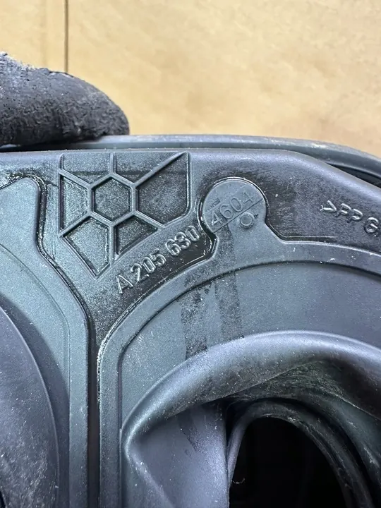 Bränsletanklock Mercedes C-Klass W205 DE Kombi C040 image 6