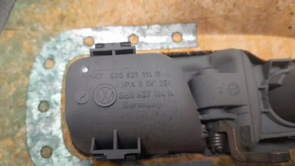 SEAT AROSA Oviote OEM 6E0837114A Oikea puoli image 3