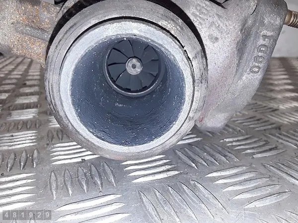 Turbo Peugeot 508 2000 image 6