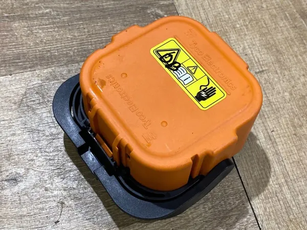 Zekering OEM 170M3416 250A - Gebruikt Land Rover Onderdeel image 2