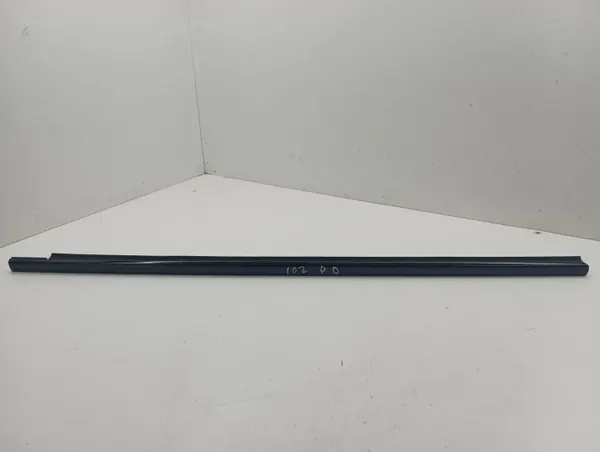Mercedes-Benz CLC Coupé raamrubber OEM AMD109806 image 2