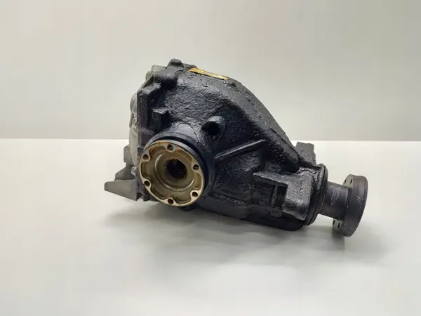 OEM 7542514 Taka-akselin tasauspyörästö BMW 5 E60/E61 image 2