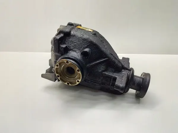 OEM 7542514 Taka-akselin tasauspyörästö BMW 5 E60/E61 image 3