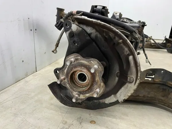 Trave di sospensione Nissan X-Trail III T32 Rogue 4x4 13-21r. image 2