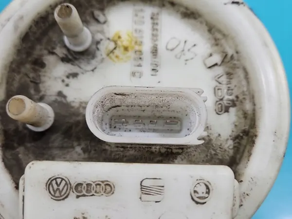 Flutuador da Bomba de Combustível Audi A3 8L 1.6 SR (AVU) 1J0919051D image 4