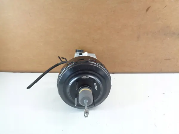 Pompe servo-frein Renault Master III OEM 472100453R image 3