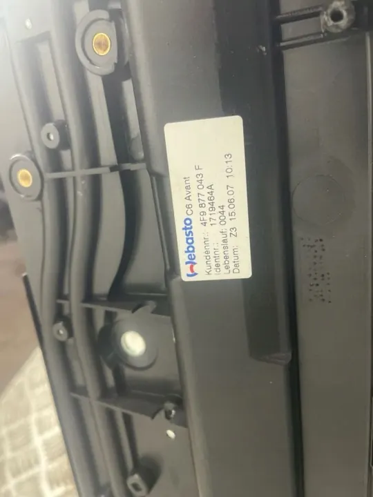 Techo Solar Audi A6 C6 Avant OEM 4F9877043F - Usado image 9