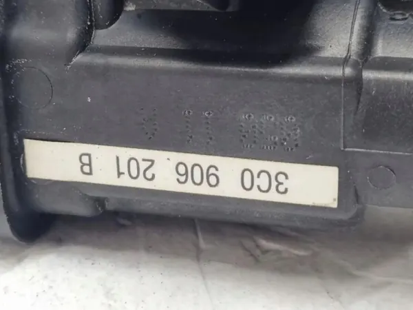 Filtro de partículas VW Passat CC OEM 3C0906271B usado image 4