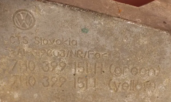 VW T5 Supporto cambio 2.5 7H0399151H L image 2