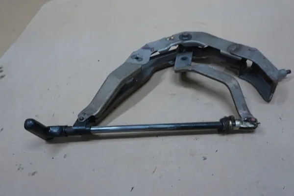 MAZDA B2500 Handremhendel OEM - Gebruikt onderdeel image 4