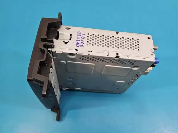 Jeep Cherokee Fabriksradio OEM P05091377AE image 6