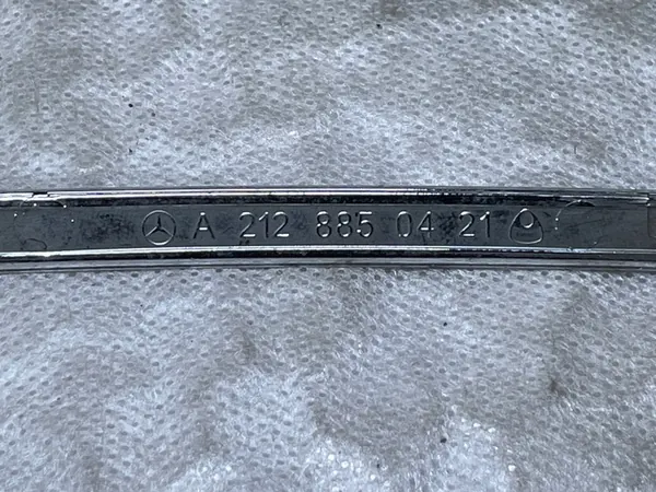 Fascia Paraurti Cromata Mercedes E-Class W212 Destra Anteriore OEM image 3