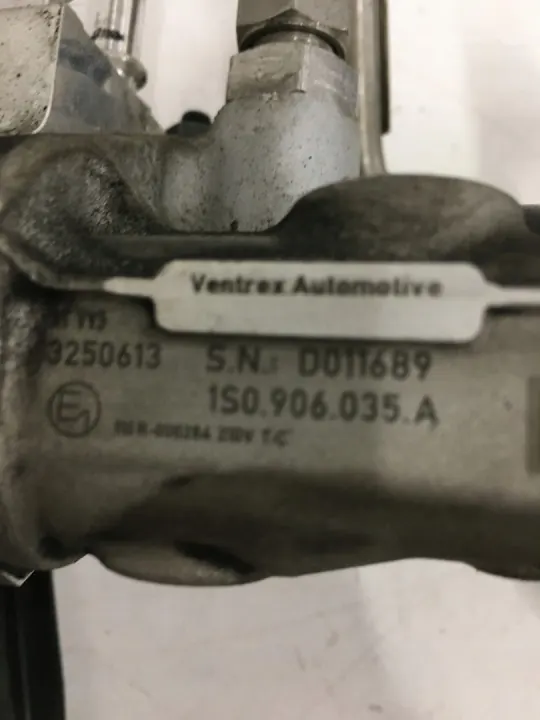 Soupape de pression carburant OEM 1S0906035A 5Q0906009E image 4