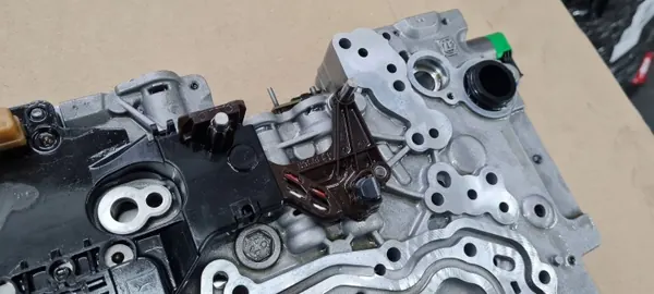 Ordinateur Boîte Maserati Quattroporte 8HP70X OEM 0260550074 image 4