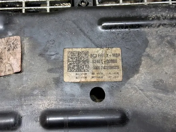 Hyundai i20 Etuaputuki OEM 62401Q0000 image 7