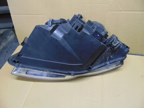 AUDI A4 B7 04-07 Faro Derecho OEM image 6