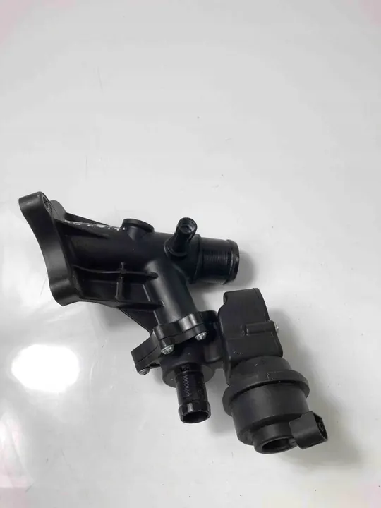 Carcasa de termostato RENAULT GRAND SCÉNIC III 110601797R image 2