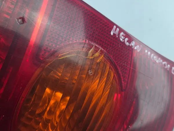 Luz Trasera Izquierda Renault Megane I Kombi image 2