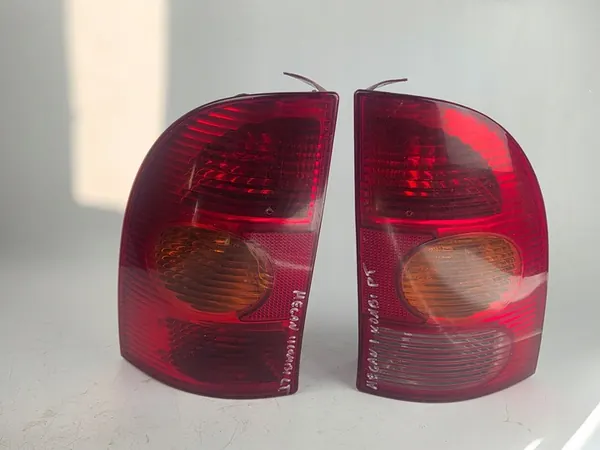 Luz Trasera Izquierda Renault Megane I Kombi image 7