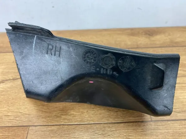Remkoeling luchtinlaat OEM DUC810559PINYA image 4