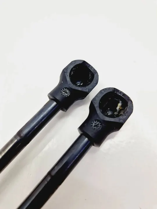 Bakluckdämpare Peugeot 2008 II 2021 OEM image 5