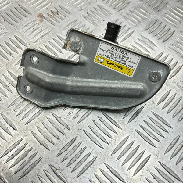 Volvo XC90 T6 ESP-Sensor OEM 8691675 - Gebraucht image 3